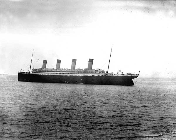 "Miss unsinkable" Violet Jessop - Överlevande från Titanic, Olympiska och Britanniska skeppsvrak 1