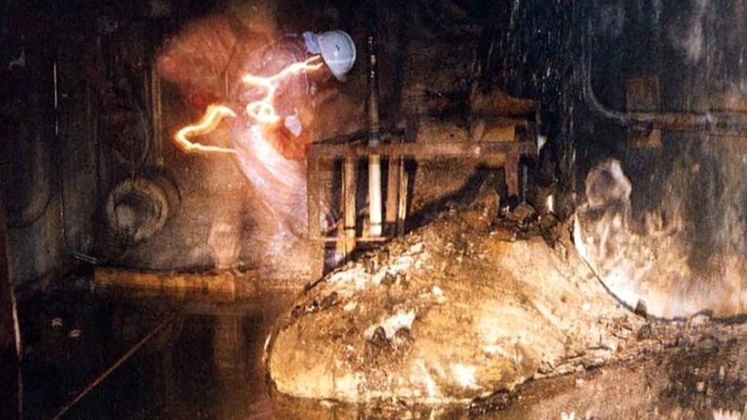The Elephant's Foot of Chernobyl – A monster that emits death! 11