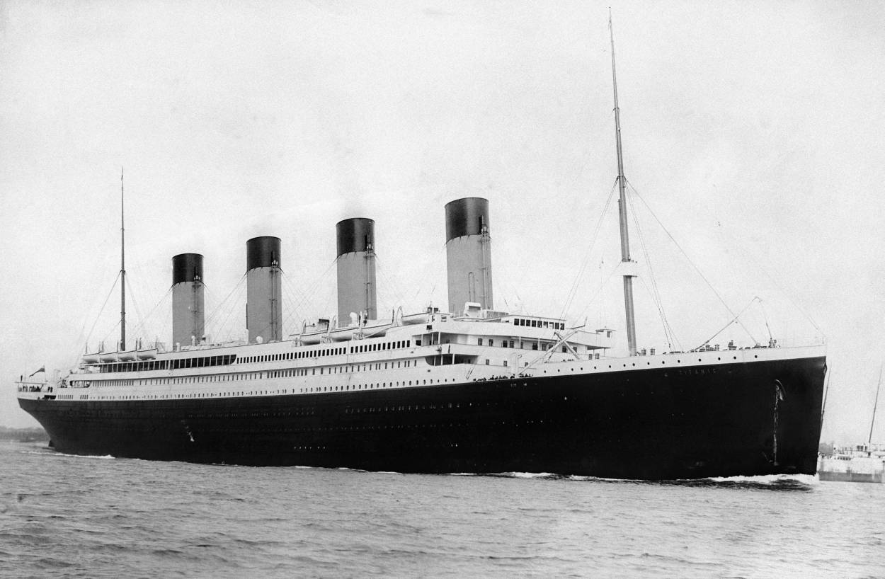 Violet Jessop Wopulumuka pa Titanic