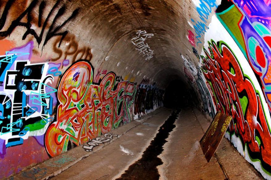 21 най-страшни тунела в света 23