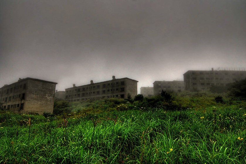 Kota hantu misterius di Matsuo Kouzan - 'Silent Hill' 1 anu asli