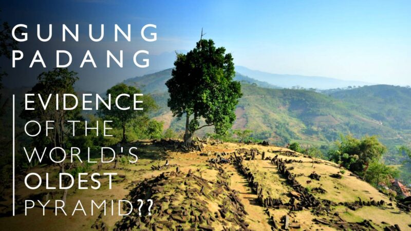 Is the world's oldest pyramid hidden in Mount Padang? 1