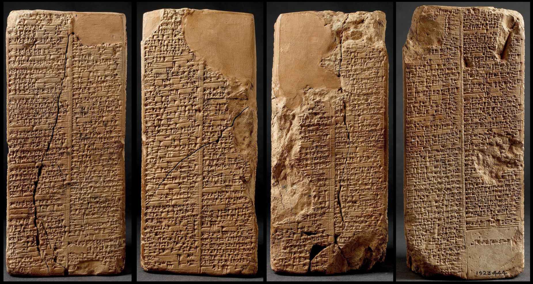 Sumerian King Lëscht, cuneiform Schrëft Dokument Oplëschtung Sumerian Stied an si Herrscher. © Alamy | Gülteg ab dem 15. August 2022