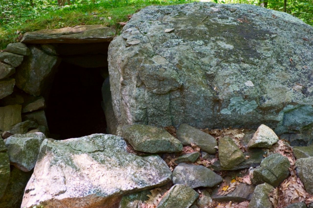 Amerikas Stonehenge kan vara 4,000 4 år gammal – Byggde kelterna den? XNUMX