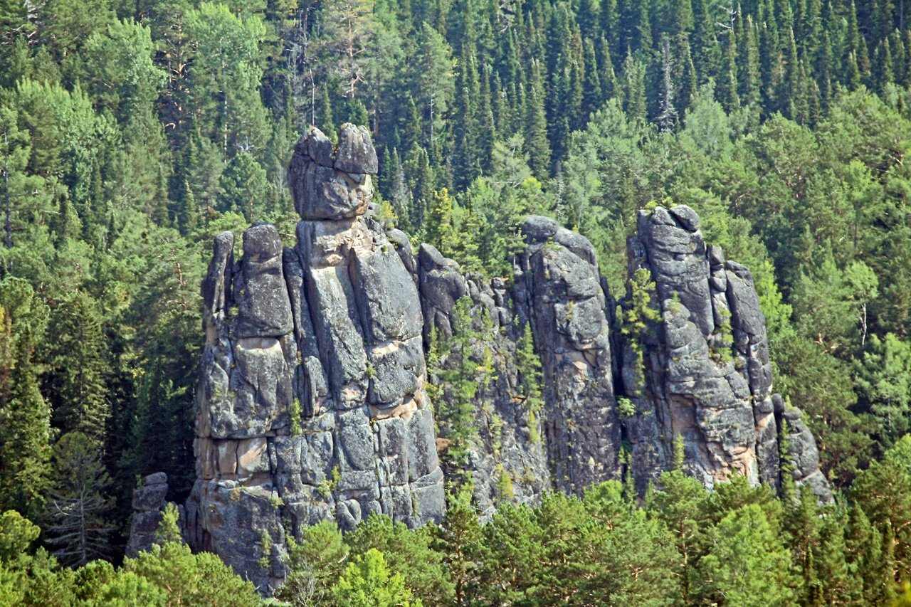 Is Krasnoyarsk Pillars a lost ancient city?? 6