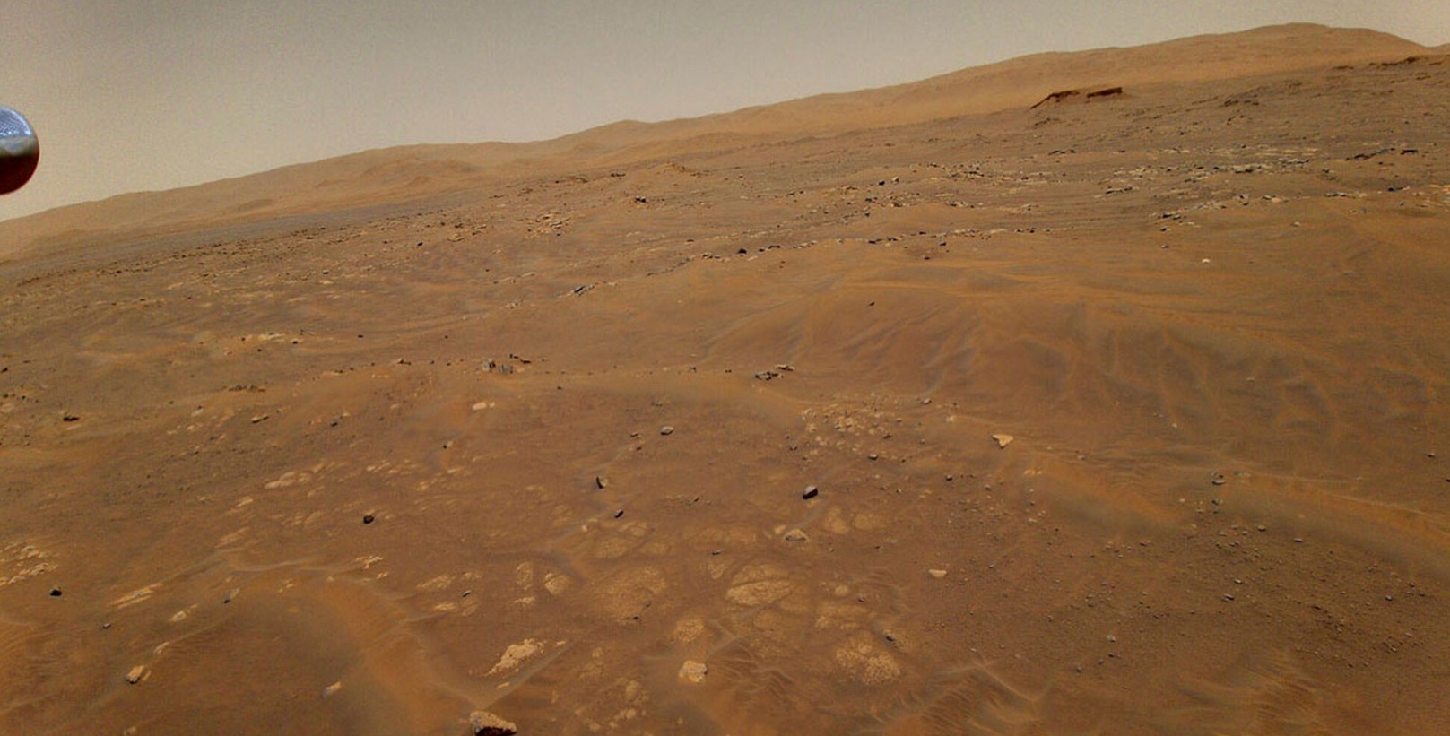 Le mystère de Mars s'approfondit alors que ses signaux radar inhabituels ne sont pas de l'eau : qu'est-ce qui se prépare sur la planète rouge ? 2