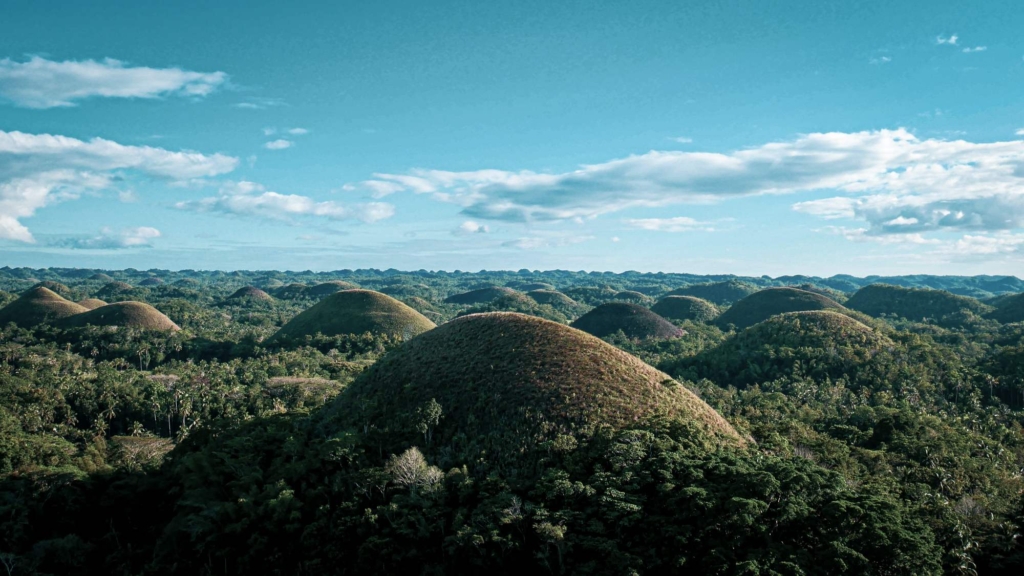 Var gamle giganter ansvarlige for at opføre Chocolate Hills i Filippinerne? 6