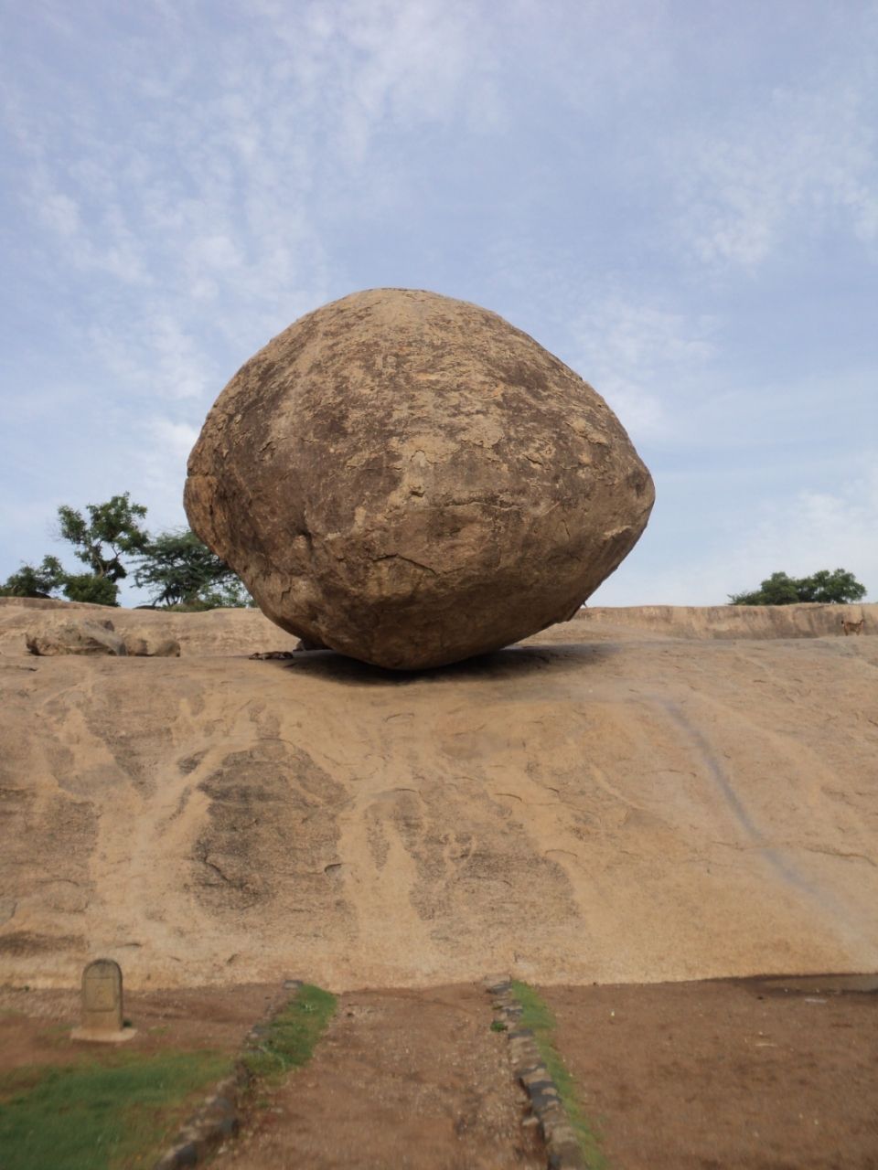 De Kumakivi Balancing Rock a seng onwahrscheinlech Erklärung am finnesche Folklore 6