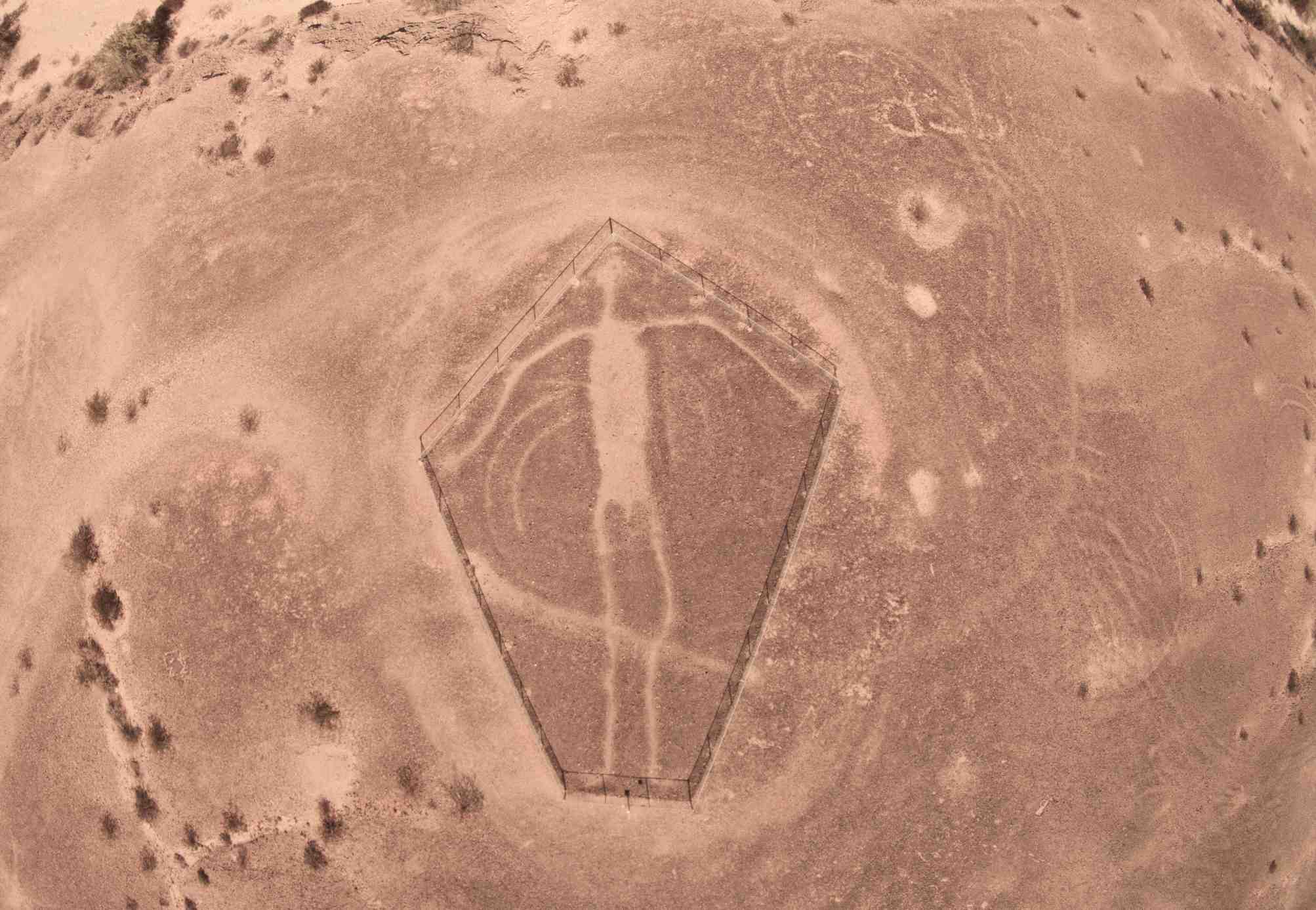 Blythe Intaglios: The impressive anthropomorphic geoglyphs of the Colorado Desert 1