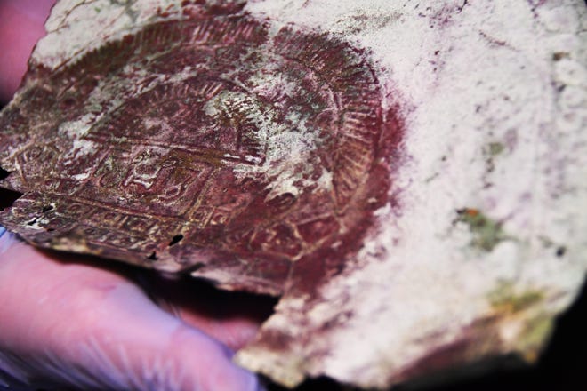 Máscara da morte peruana antiga de 10,000 aC? É feito de material sobrenatural! 4