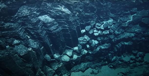Scientists follow a ‘yellow brick road’ in a never-before-seen spot of the Pacific ocean 3