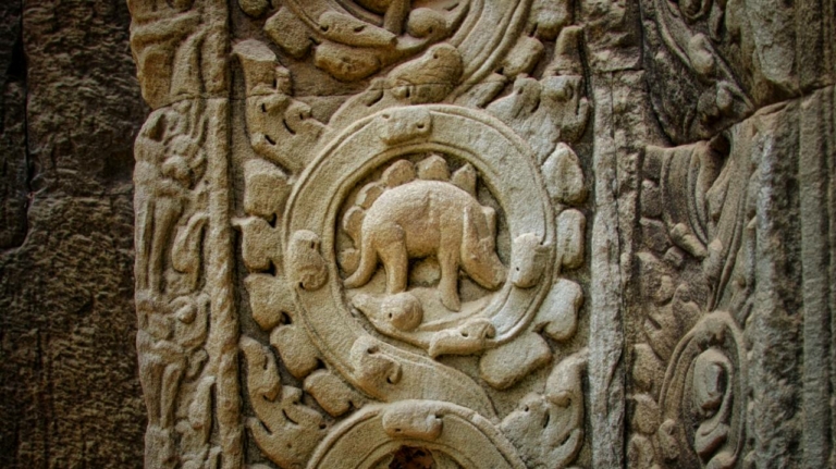 آیا معبد Ta Prohm یک دایناسور "خانگی" را به تصویر می کشد؟ 7
