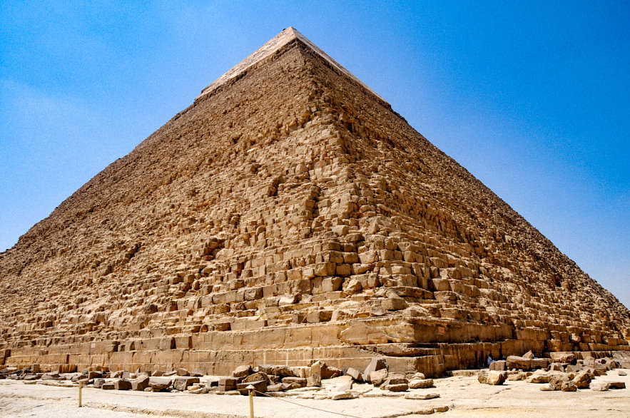 Ar šis užrašas ant Didžiosios piramidės panašus į keistus Rosvelo NSO hieroglifus? 6