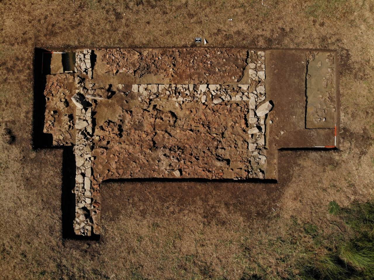 Penemuan kuil Poseidon yang terletak di situs Kleidi dekat Samikon di Yunani 2