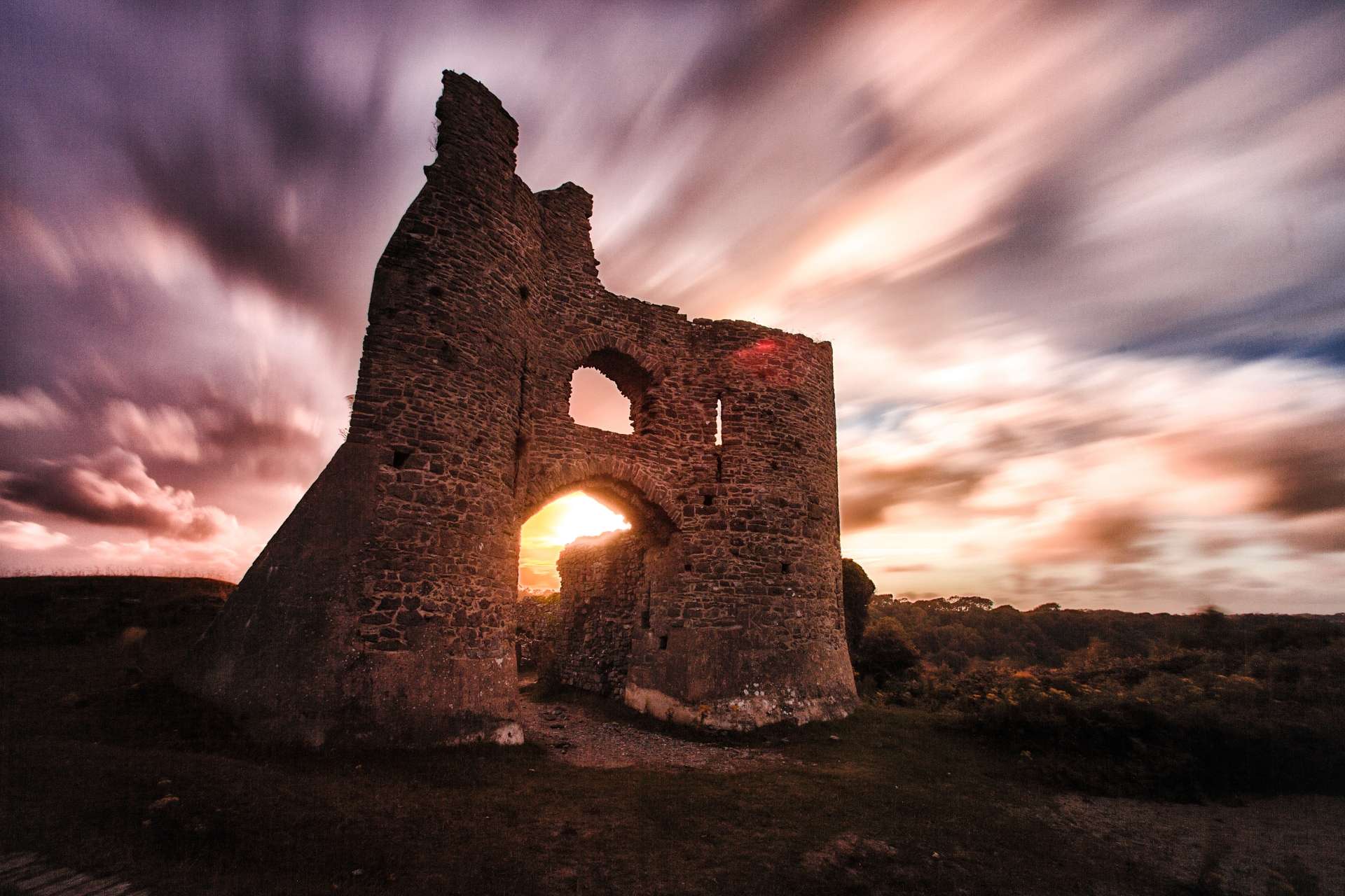 El castillo de Pennard misteriosamente abandonado y la maldición de las hadas 4