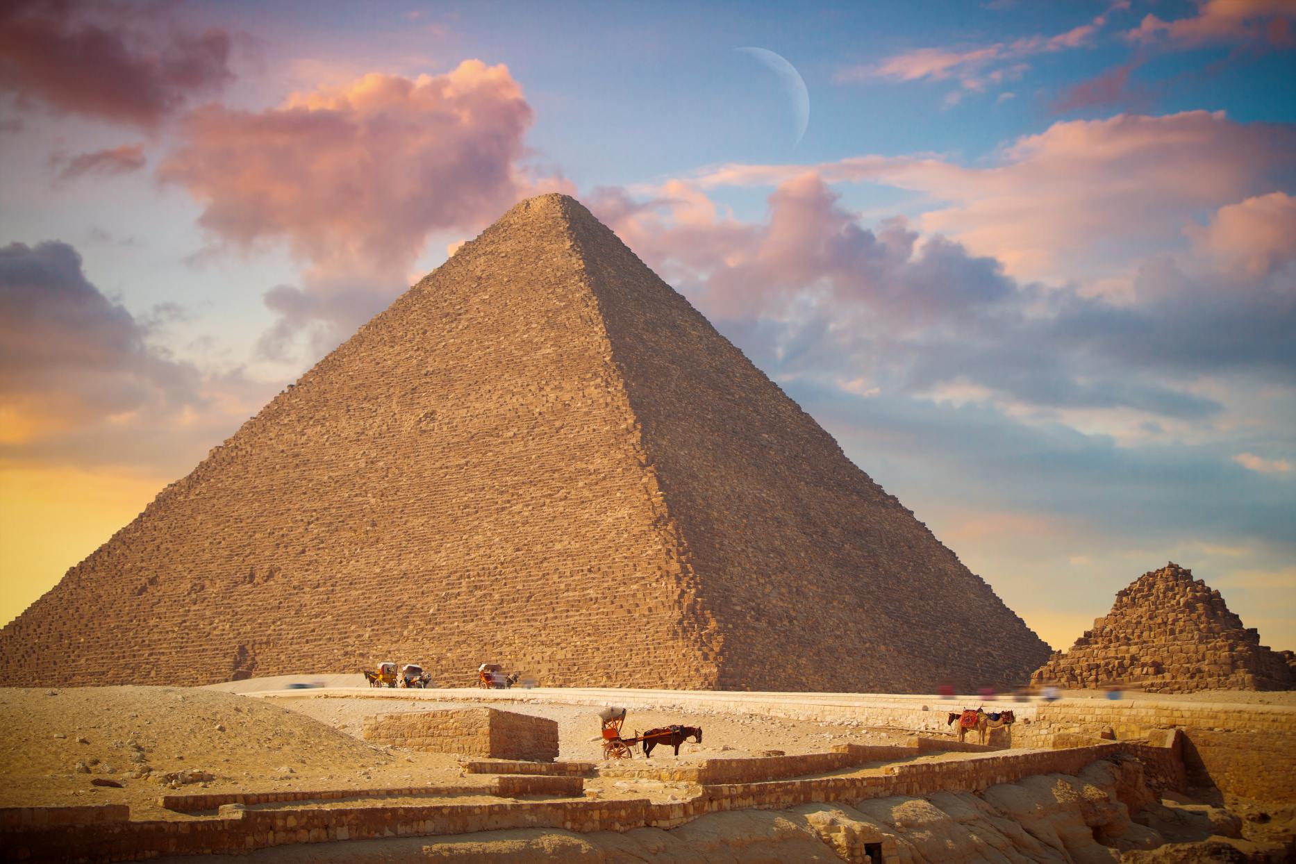 The discovery of a new hidden corridor in the Great Pyramid of Giza 1