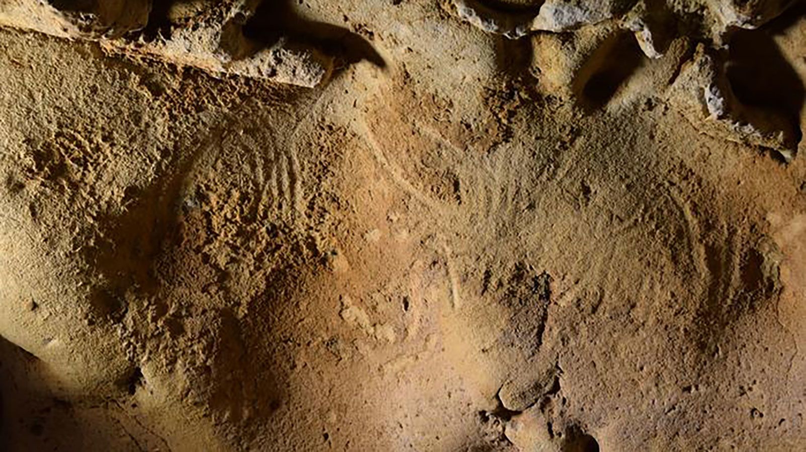 Neanderthals created Europe's oldest 'intentional' engravings up to 75,000 years ago, study suggests 2