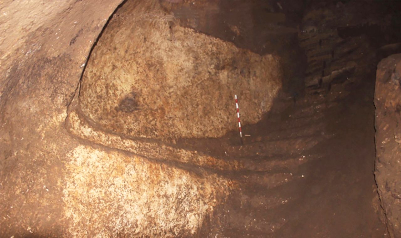 An unexpected discovery has revealed rare Neo-Assyrian artwork in hidden tunnel, Turkey 2