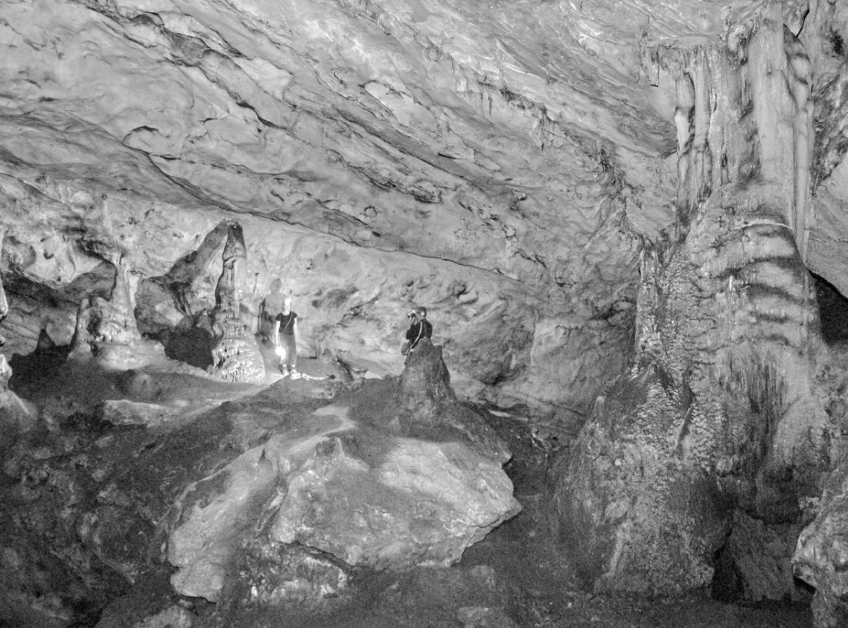 Antiguo 'portal al inframundo' descubierto en una cueva en Israel 1