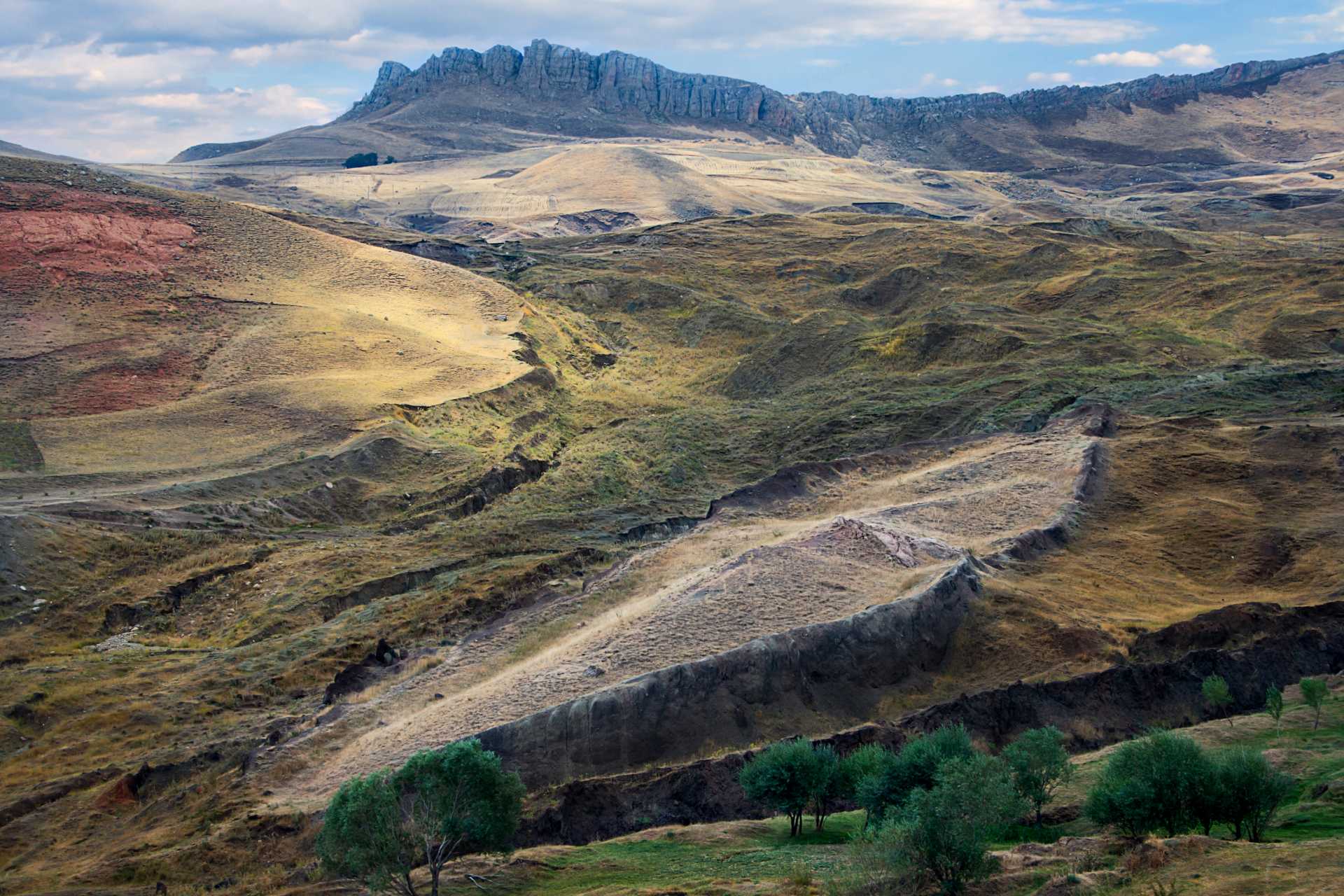 Ararat-anomali: Er den sydlige skråning af Ararat-bjerget hvilestedet for Noas ark? 4
