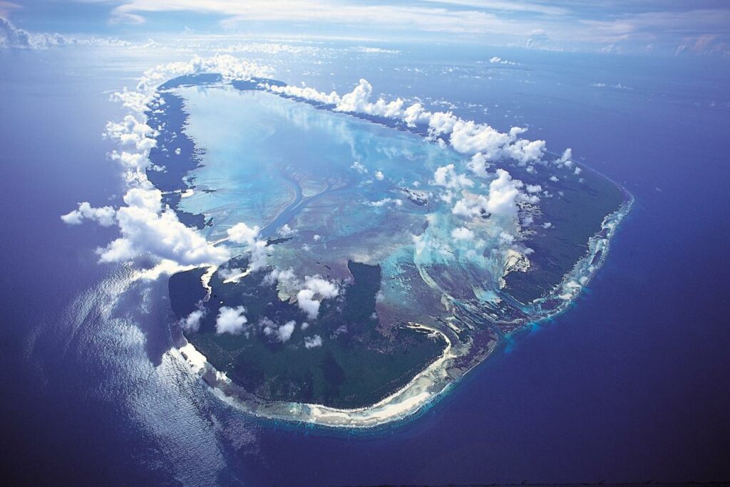 8 cele mai misterioase insule cu povești bizare în spatele lor 4